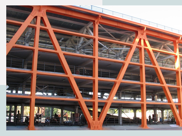 Многоуровневые паркинги в Балаково от 611 руб.